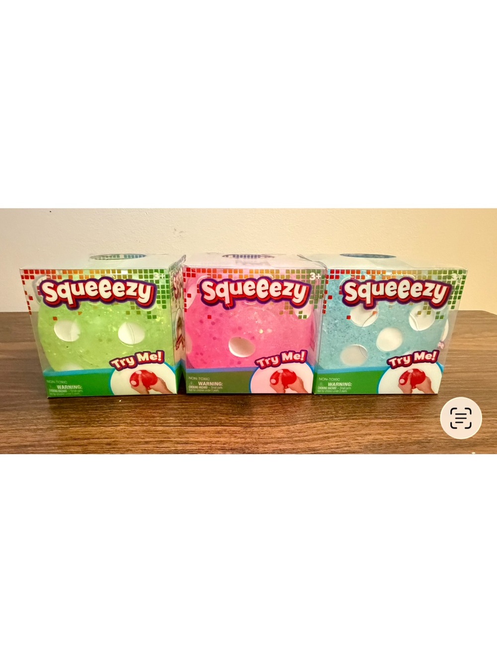 Sunny Days Jumbo Squeezy Dice – Blue (1PC)
